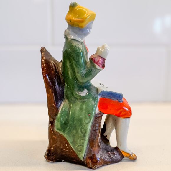 Vintage Victorian Colonial Sitting Gentleman Figurine-4.5"H-Made in Japan - Picture 4 of 7